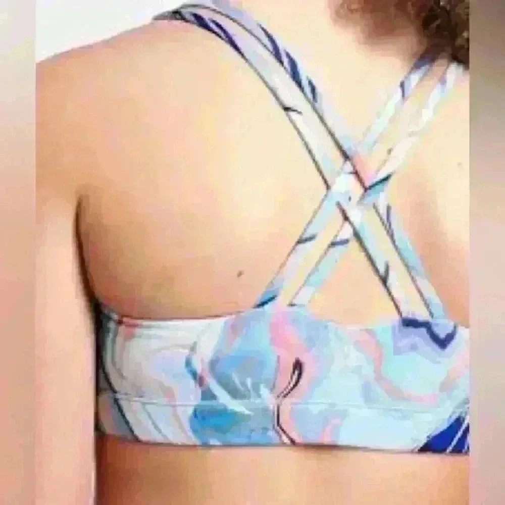 Athleta UPBEAT BRA for girls  👧 size XS (6)